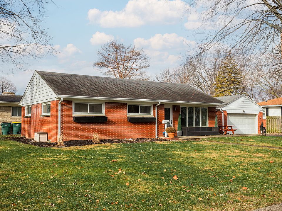 2nd image of 2204 Winton Ave