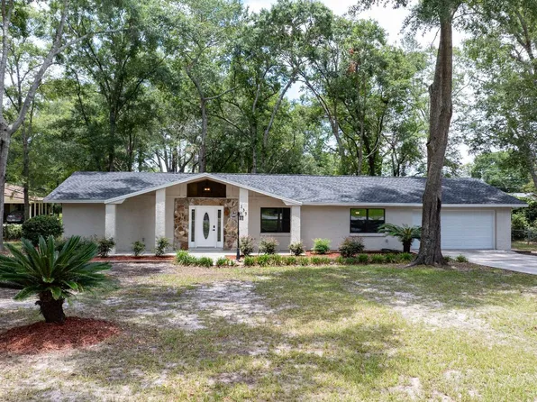 159 SE Hubble St, Lake City, FL 32025