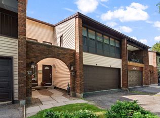 23 Oberon St, Ottawa, ON K2H 7X6