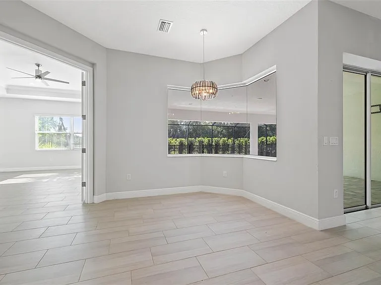 7135 Tamworth Pkwy — Photo 16
