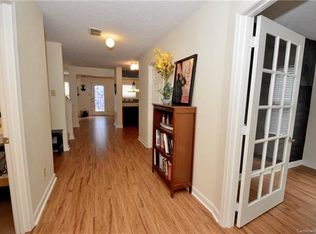 6464 Matlea Ct, Charlotte, NC 28215