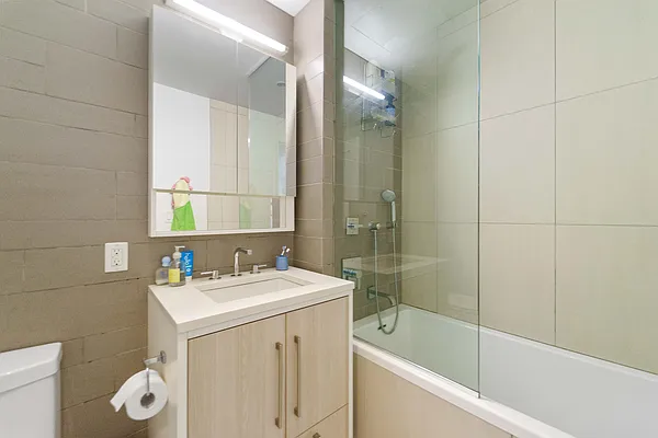 Rented by Corcoran | media 38