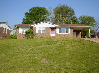 125 Folkstone St, Greenville, SC 29605