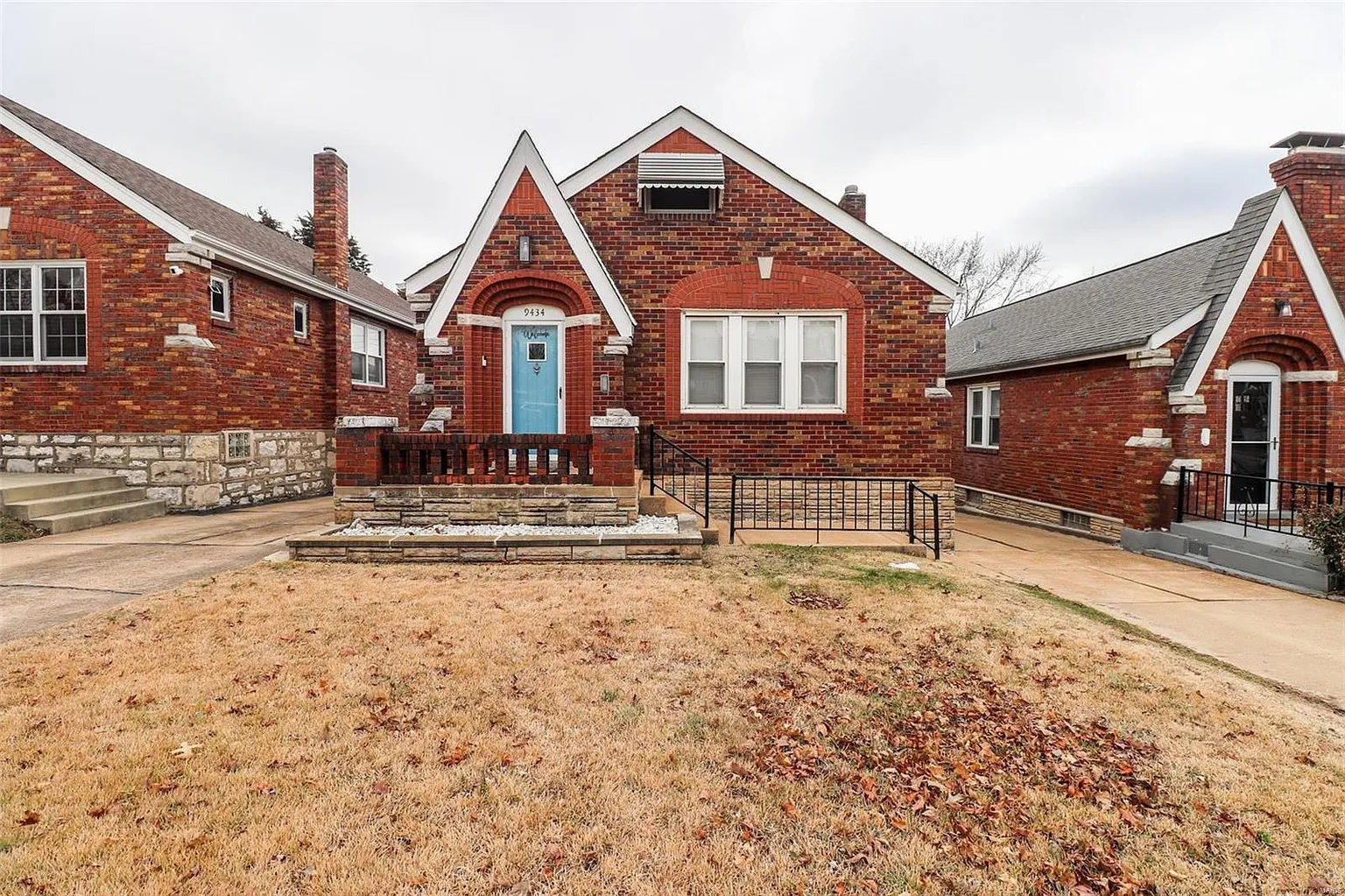 9434 Alpine Dr photo 1