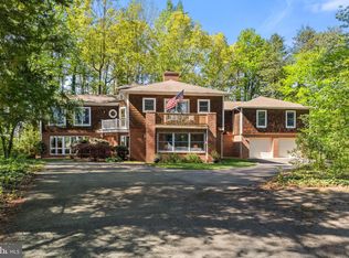 205 Riverdale Ln, Locust Grove, VA 22508