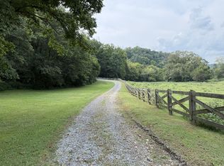 415 Windy Poplar Ln, Woodbury, TN 37190