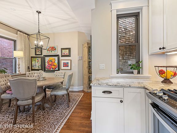 4th image of 4749 N Magnolia Ave #3