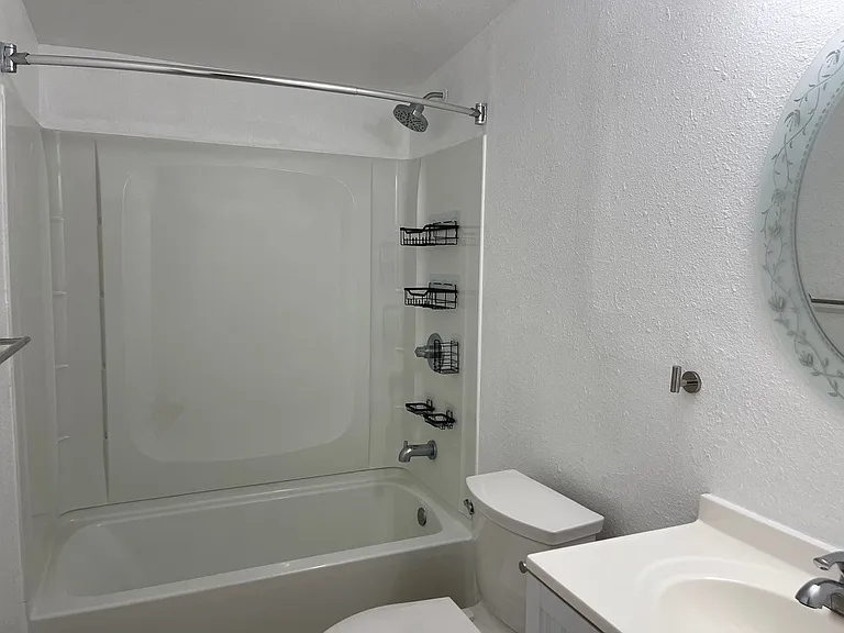7262 Stanford Ave — Photo 15
