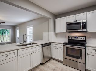 8112 Eagle Point Trl, Arlington, TX 76002