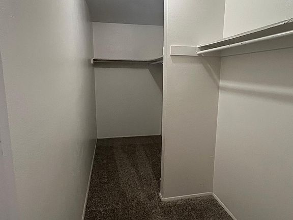 5th image of 401 Tennessee St SE APT D