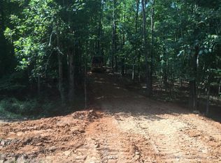 Creek Pl, Monterey, TN 38574
