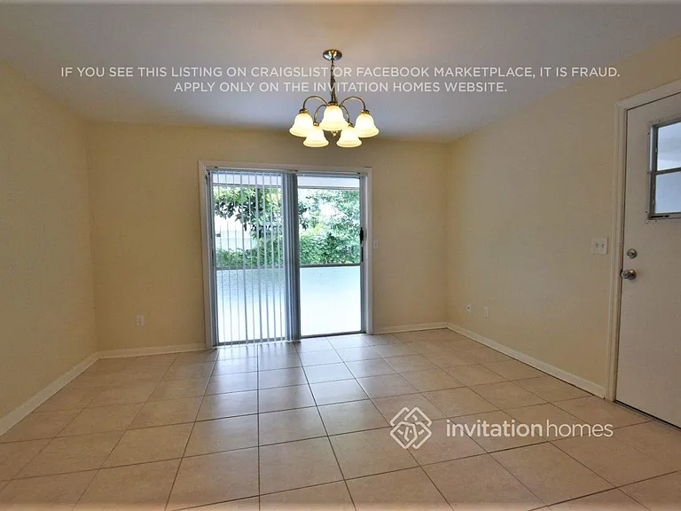 2127 Otterbein Ave — Photo 2
