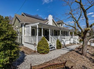 1615 W Calhoun St, Springfield, MO 65802