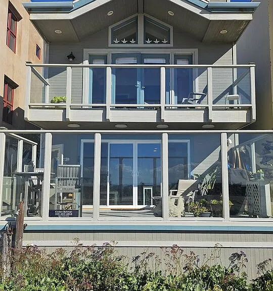 73A Surfside Ave — Photo 2