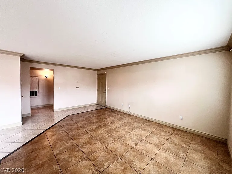 1150 N Buffalo Dr #1077 — Photo 8