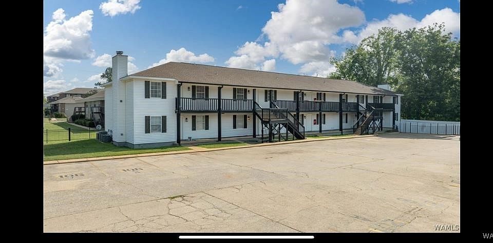 1st image of 2031 8th Ave #106