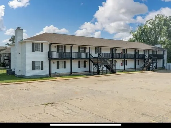 2031 8th Ave #106, Tuscaloosa, AL 35401