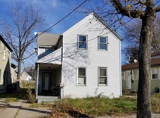 3595 Beyerle Rd, Cleveland, OH 44105