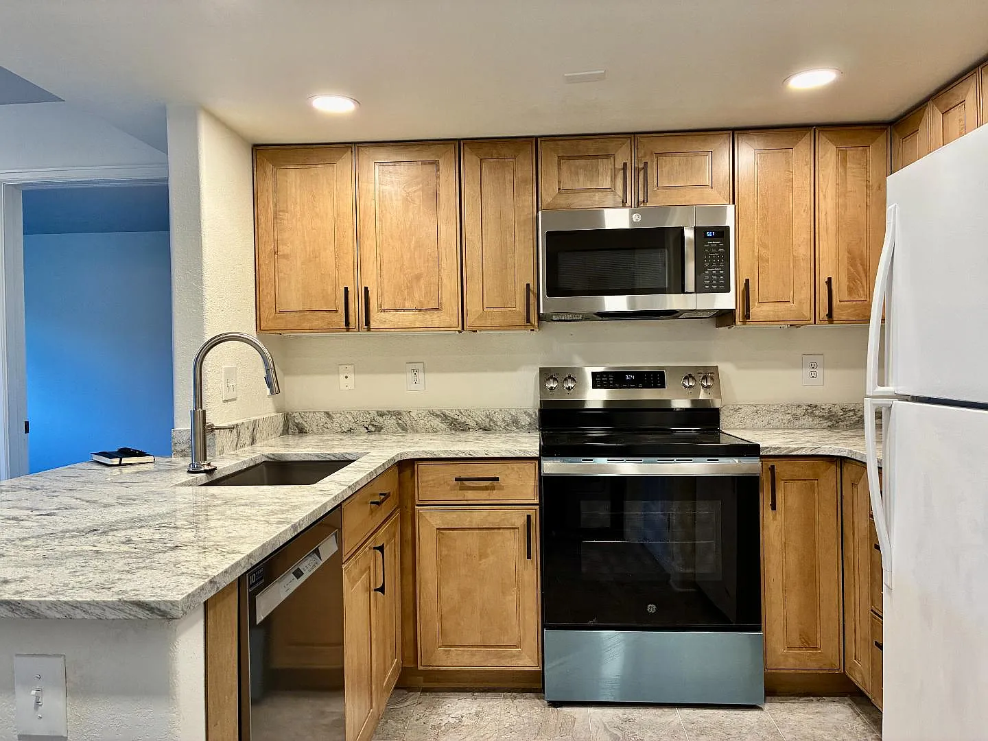 40 Fox Drive - B-201 — Photo 2