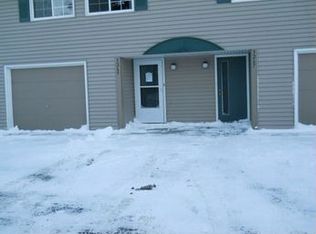 3269 Valley Ridge Dr #D, Eagan, MN 55121