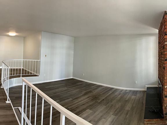 5th image of 3609 Dunn Dr #1
