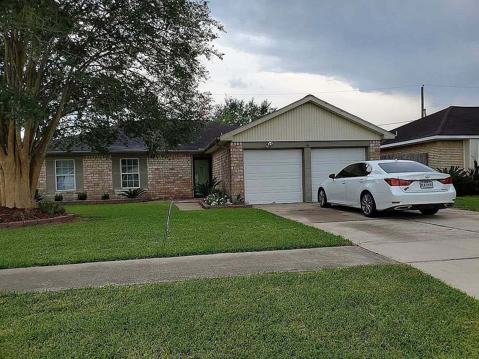 1st image of 1733 Capri Ln