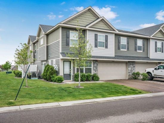 10884 Glacier Ln N, Maple Grove, MN 55369