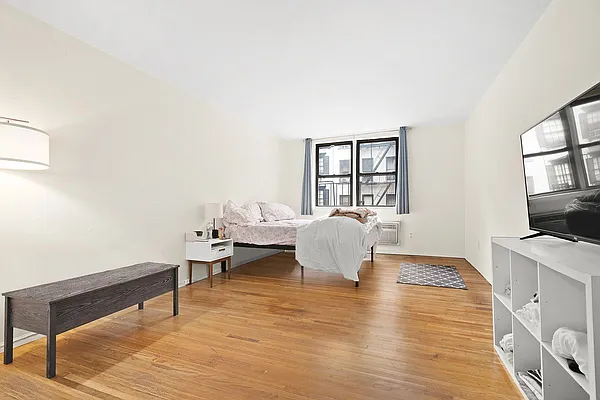 Rented by Compass | media 15