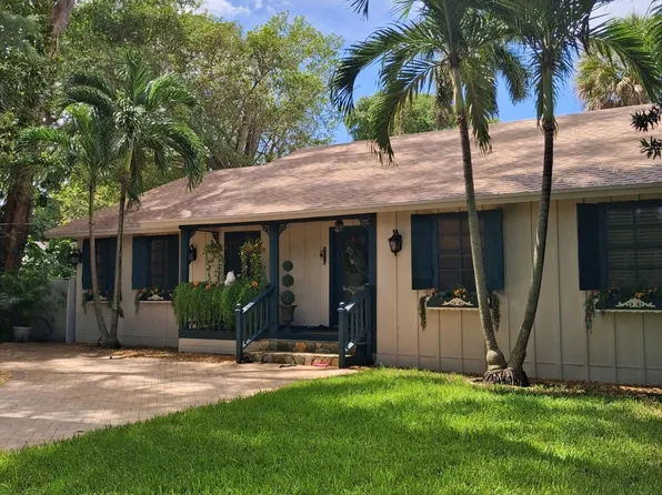 4015 Gem Lake Drive, Glen Ridge, FL 33406