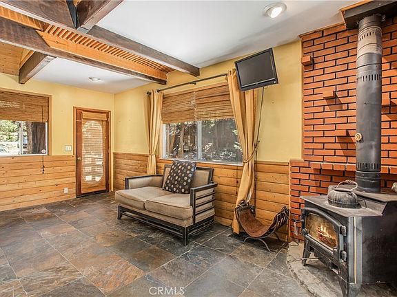 4th image of 9323 Cedar Dr
