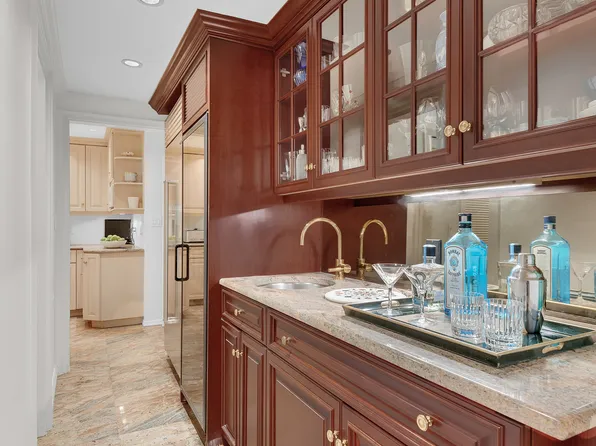 400 West End Avenue image 4 of 9