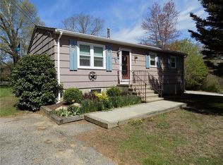 16 Weathervane Way, Bradford, RI 02808