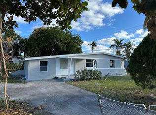 4711 SW 38th St, Hollywood, FL 33023