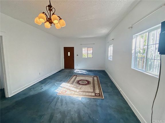4th image of 1169 Knoll Dr