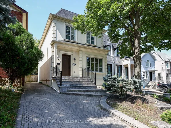 30 Walder Ave, Toronto, ON M4P 2R6