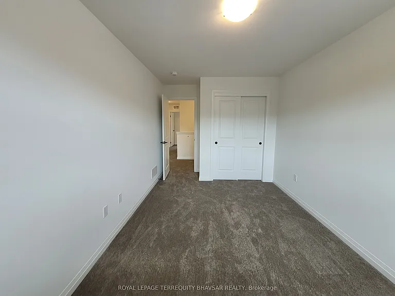 4552 Portage Rd #8 — Photo 29