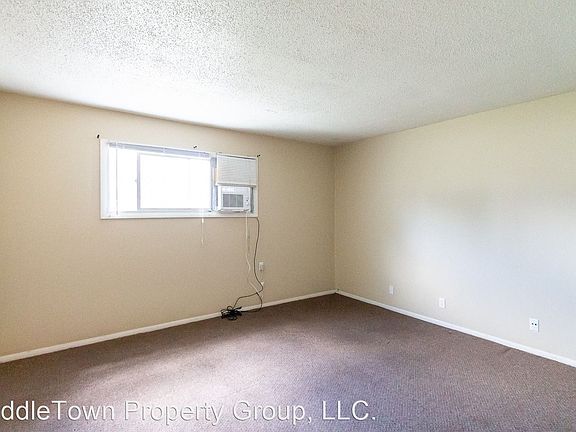 5th image of 603 N Dicks St #7904235