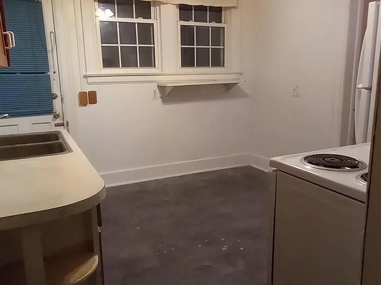 1001 Washtenaw Ave #1A — Photo 10