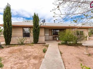 425 Derry Ave, Garfield, NM 87940
