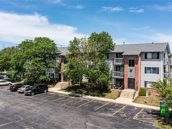 764 Inland Cir, Naperville, IL