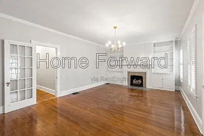 3 bed, 1.0 bath, 1550 sqft, $2,300 — Photo 4
