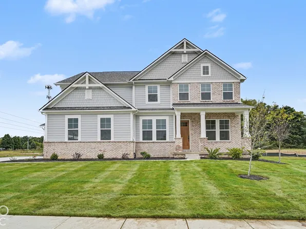 5572 Brook Hill Rd, Avon, IN 46123