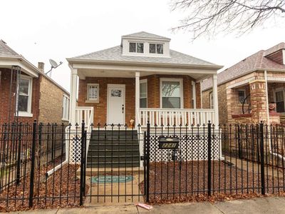2241 N Karlov Ave, Chicago, IL, 60639