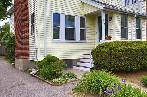 5th image of 248 Waverley Ave