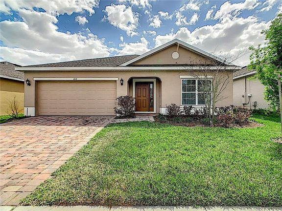 4th image of 616 Sardinia Cir