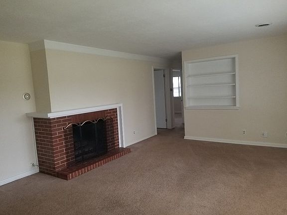 2nd image of 3615 Louise St