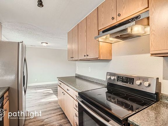 5th image of 9519 NW 27th Ave