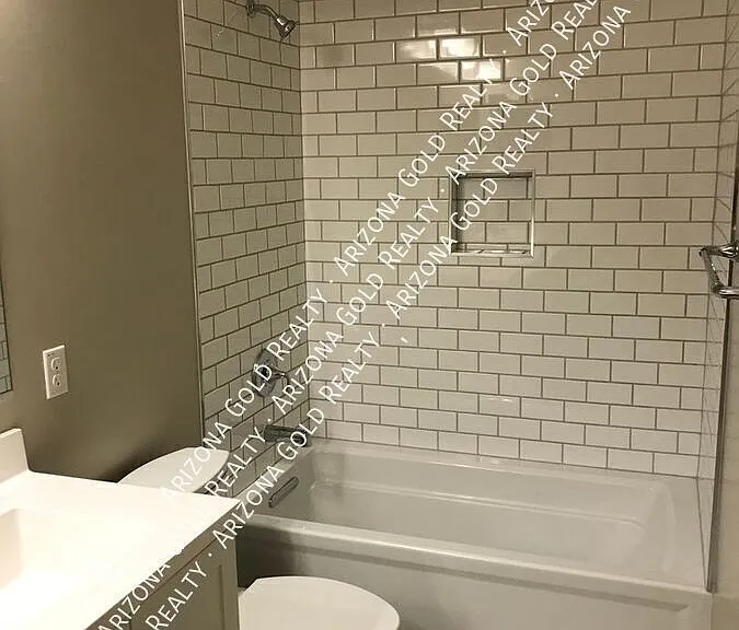 6814 E Orion Dr — Photo 23