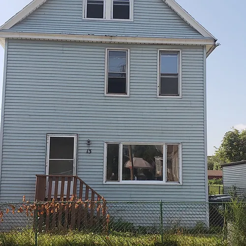 13 Roland Ave Photo 1