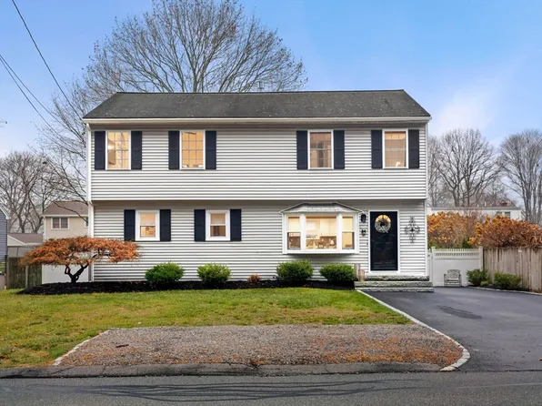 28 Lakeshore Ave, Beverly, MA 01915